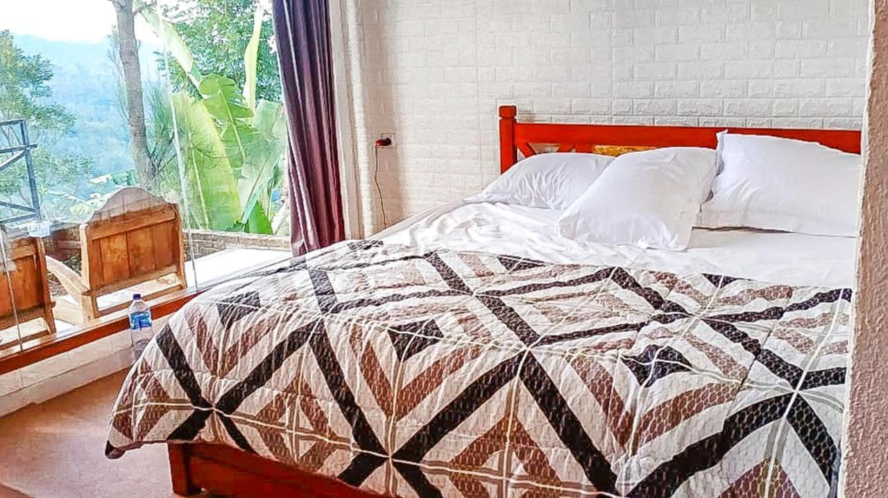 Pondok Tubing Poncokusumo Syariah Redpartner Malang Eksteriør bilde